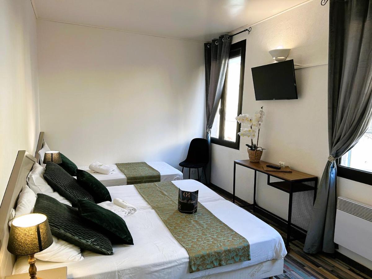 Gabrielle Hotel Aiguines Oda fotoğraf
