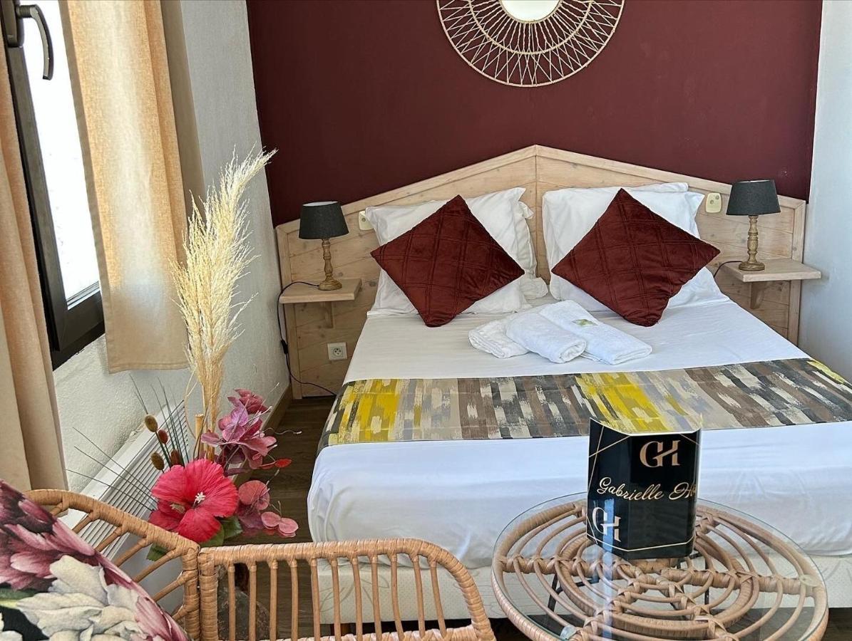 Gabrielle Hotel Aiguines Oda fotoğraf